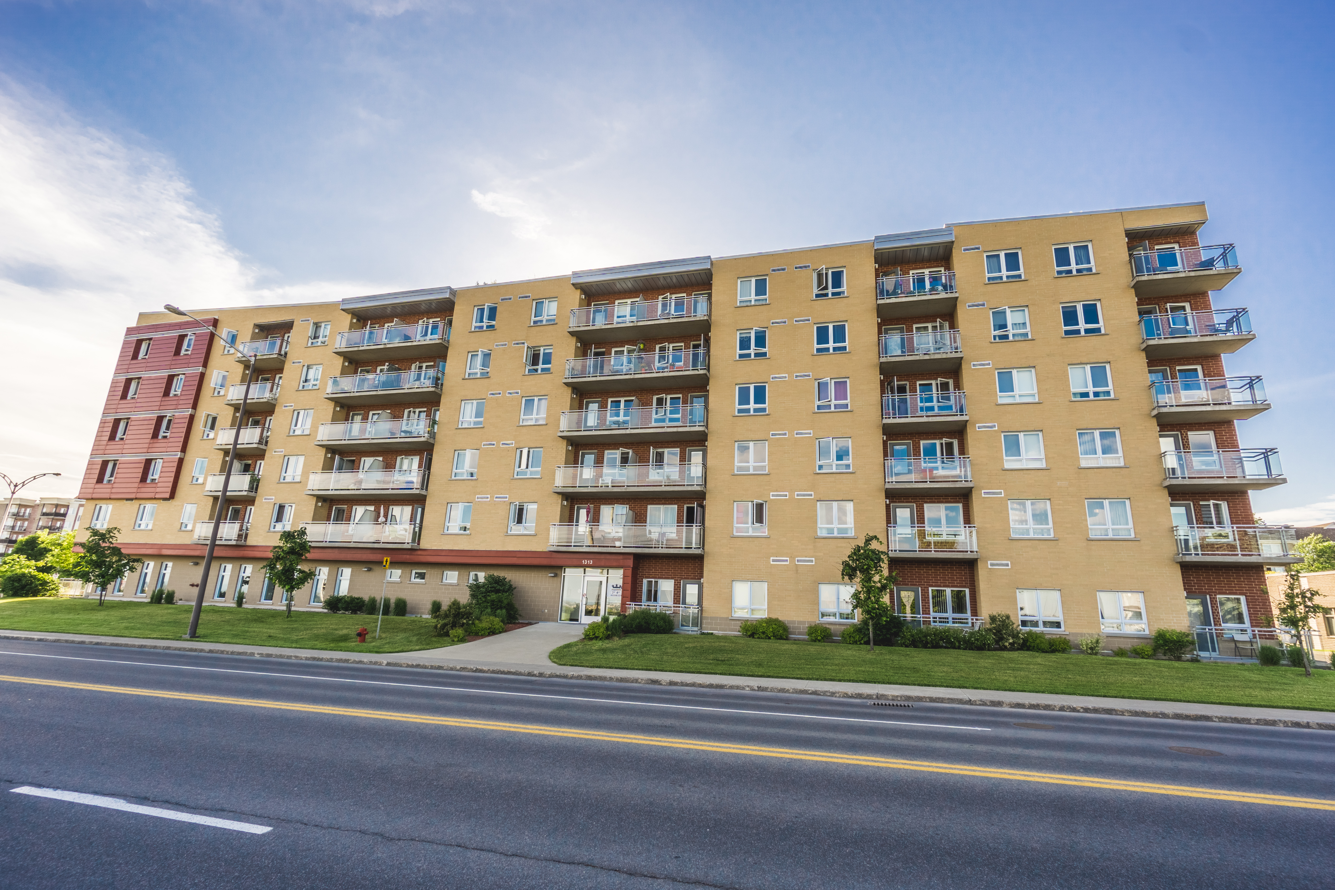 RÉSIDENCE DES DIAMANTS - 301-1313, boul. Louis-XIV UTER 3